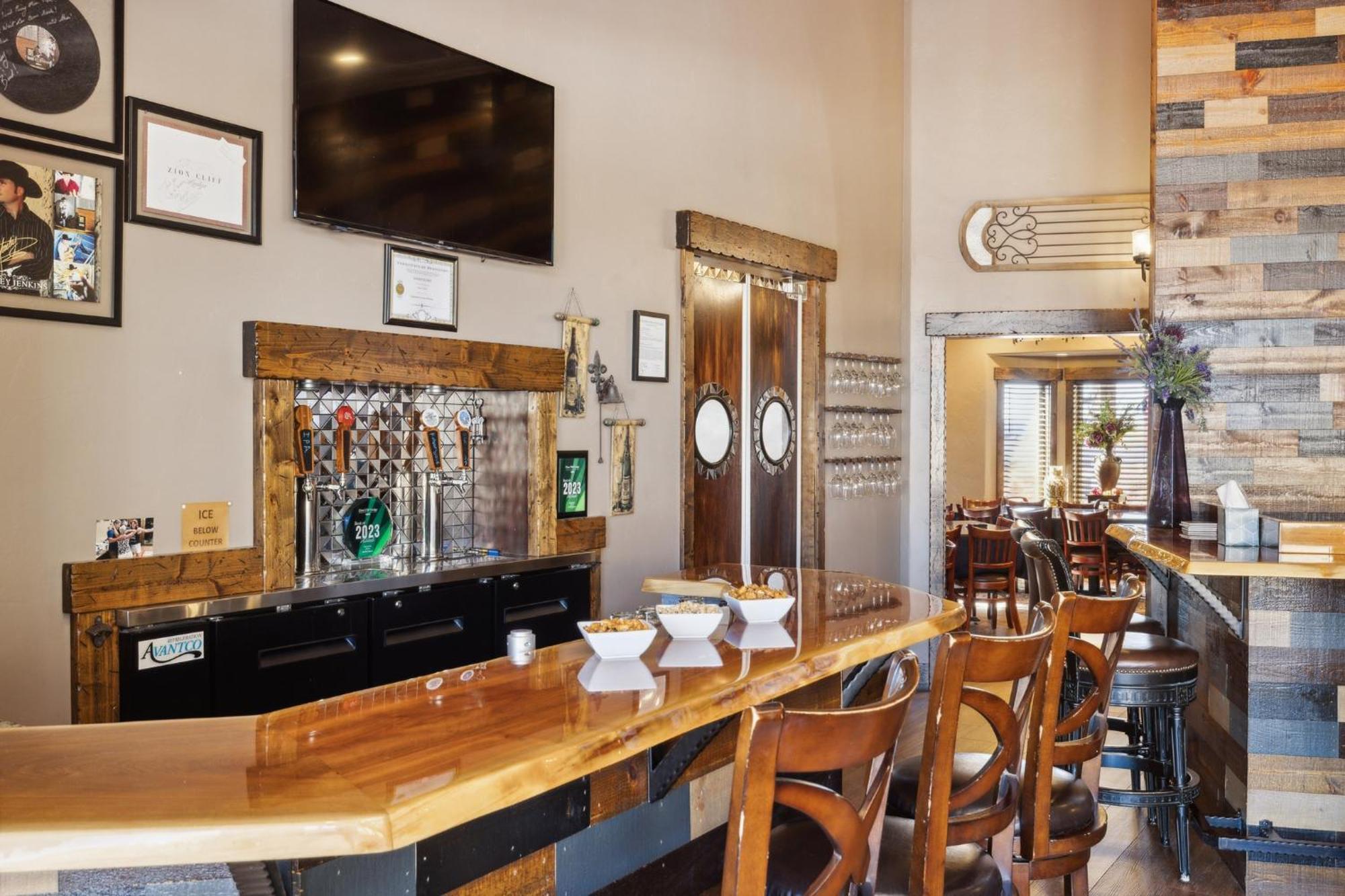 Zion Cliff Lodge Hildale Bagian luar foto